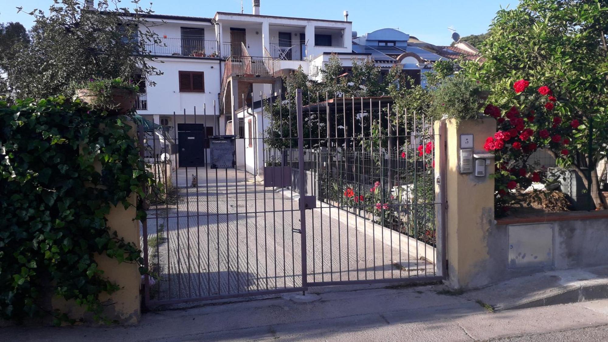Appartamento Domu Arangius Àrbatax Esterno foto